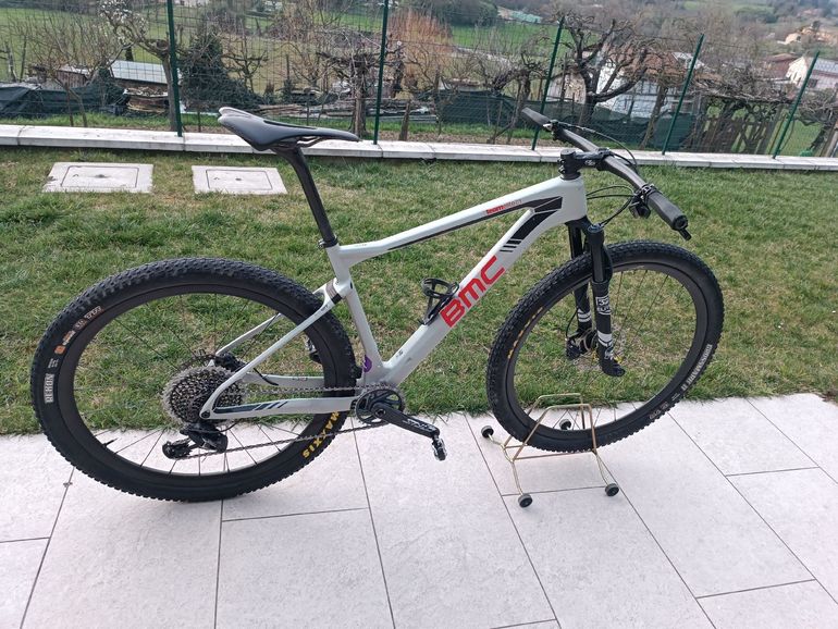 Used BMC BMC Teamelite 2017 Sram 2017 Mountainbike, Hellgrau — image 1 of 13