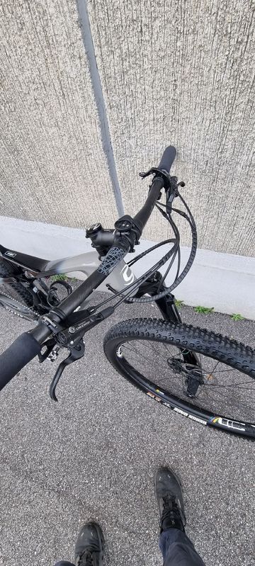 Tweedehands Cannodale Custom Shimano Deore XT 2022 Mountainbike — afbeelding 2 van 9