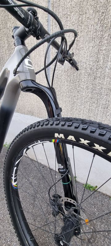 Tweedehands Cannodale Custom Shimano Deore XT 2022 Mountainbike — afbeelding 5 van 9