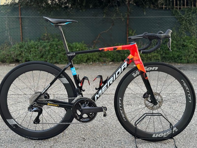 Merida Scultura Shimano Ultegra Di2 2023 Road & Gravel de segunda mano, Negro — imagen 1 de 10