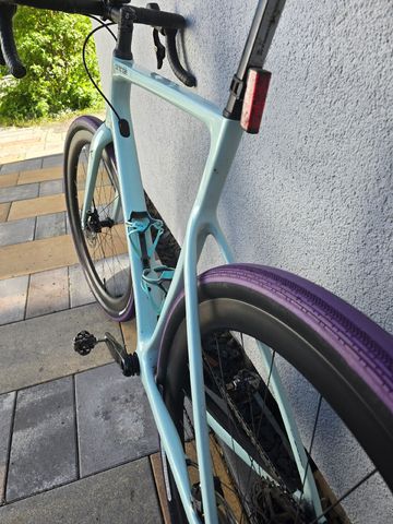 Used Cannondale SuperSix EVO SRAM Rival eTap AXS 2022 Road & Gravel, Green — image 6 of 10