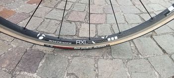 Used Trek Madone Shimano Dura Ace Di2 2012 Road & Gravel — image 7 of 8