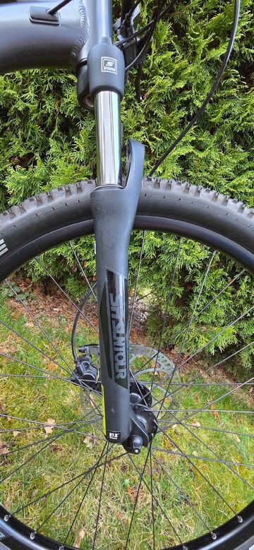 Käytetty Giant Talon 3 2022 2022 Mountainbike — kuva 13 / 17