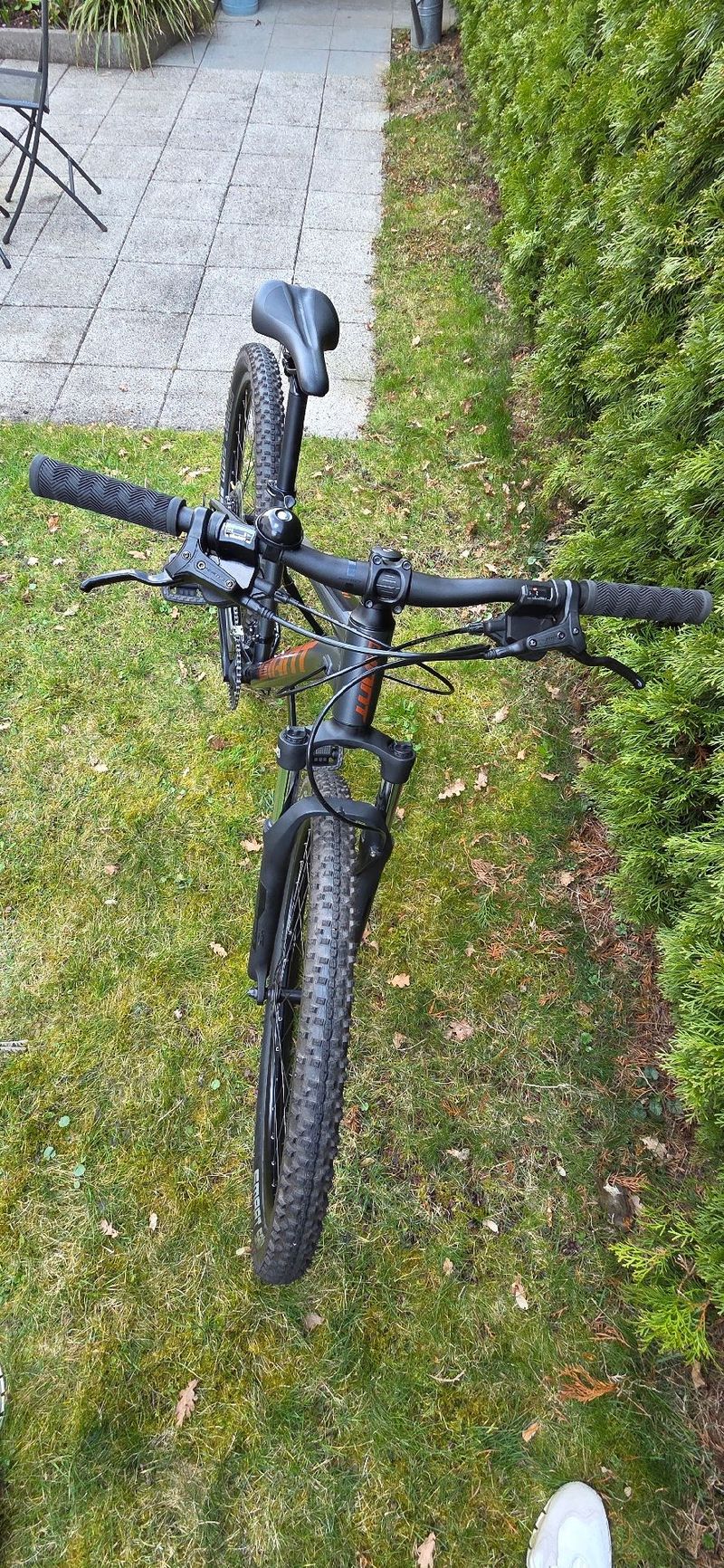 Käytetty Giant Talon 3 2022 2022 Mountainbike — kuva 10 / 17