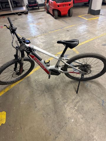 Used Ghost E-Teru Shimano Deore 2024 Mountainbike, Light Gray — image 2 of 5