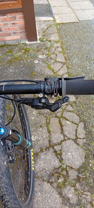 Brugt Orbea OIZ H30 2022 2022 Mountainbike — billede 8 af 9