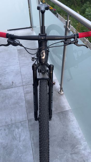 Gebrauchtes Scott Scale RC Comp 2025 2025 Mountainbike, Schwarz, 29 — Bild 6 von 7