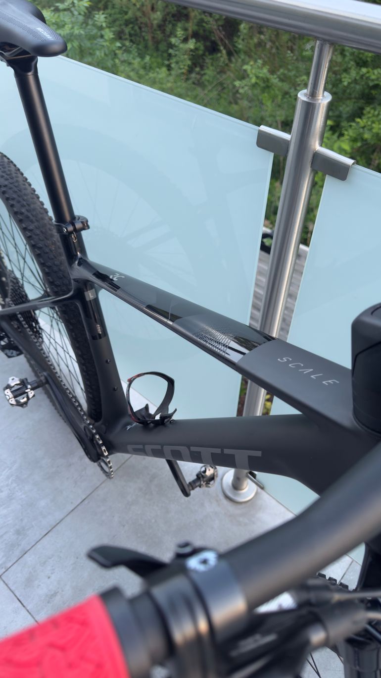 Gebrauchtes Scott Scale RC Comp 2025 2025 Mountainbike, Schwarz, 29 — Bild 4 von 7