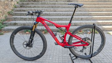 Gebrauchtes Orbea OIZ M10 2020 2020 Mountainbike, Rot, 29 — Bild 2 von 26