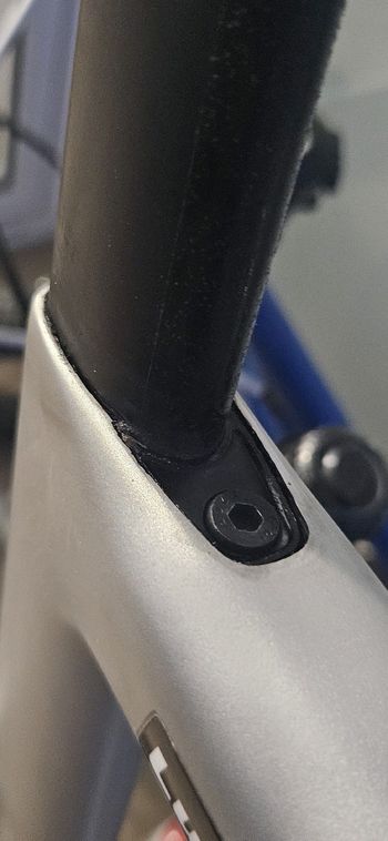 Used Seraph TT-X68 Specialized SL8 2025 Road & Gravel, Light Gray — image 8 of 12