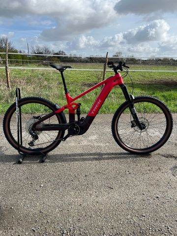 Trek Rail+ 5 Gen 5 2026 2026 Mountainbike usato, Rosso — immagine 1 di 4