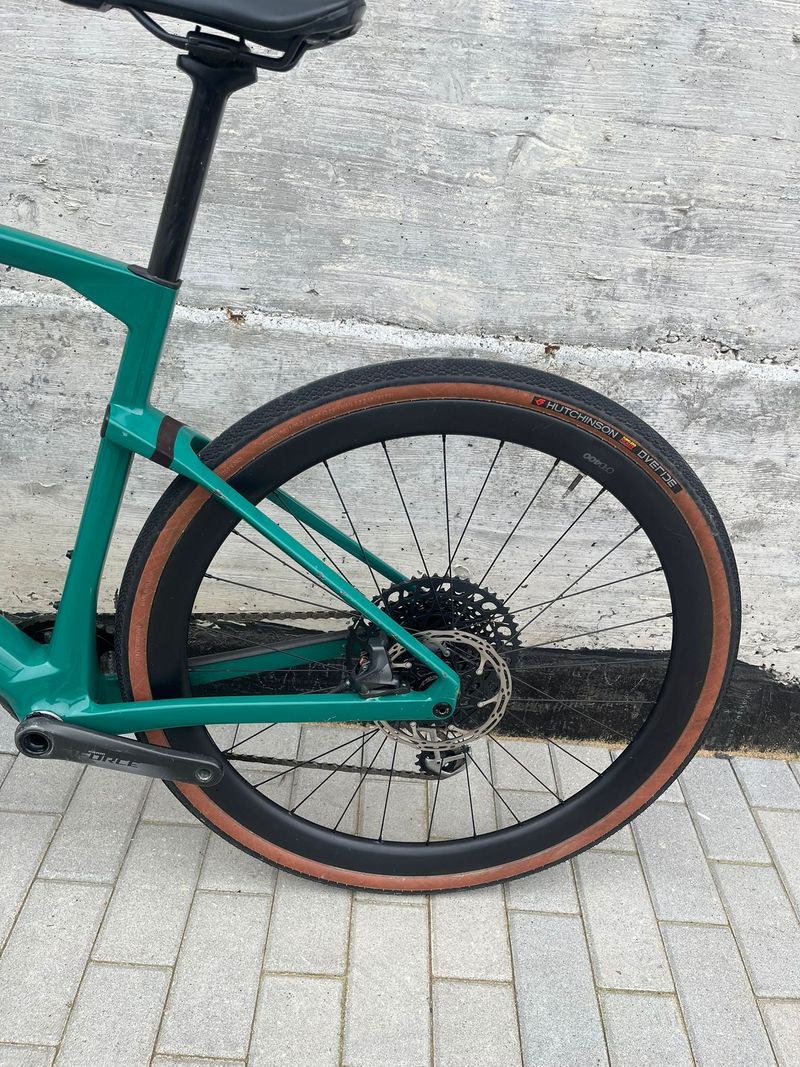 Used BMC URS 01 TWO 2021 2021 Road & Gravel, Green — image 6 of 10