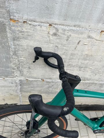 Used BMC URS 01 TWO 2021 2021 Road & Gravel, Green — image 7 of 10