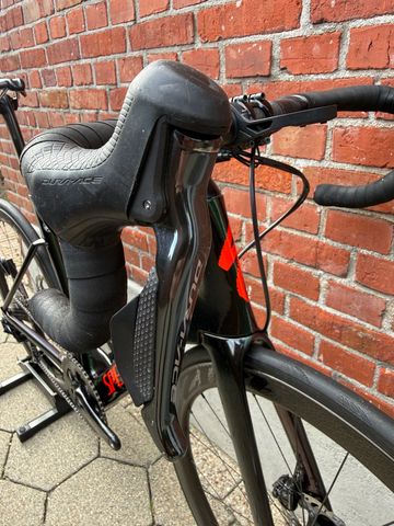 Used Specialized Venge Shimano Dura Ace Di2 2019 Road & Gravel, Black — image 5 of 14