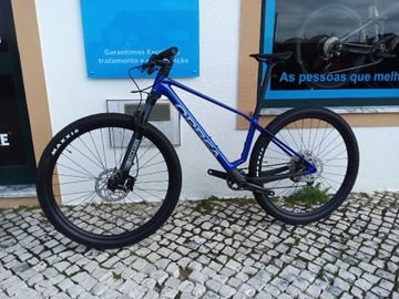 Tweedehands Orbea ALMA M50 2025 2025 Mountainbike — afbeelding 2 van 5