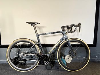 WINSPACE, WINSPACE Custom Shimano Dura Ace Di2