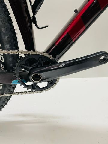 Used Trek Procaliber 9.8 2023 2023 Mountainbike, Red, 29 — image 4 of 10