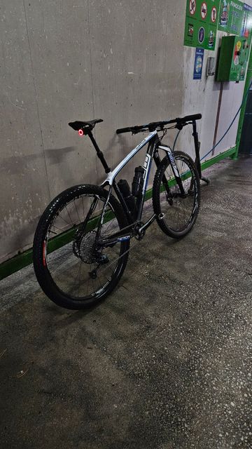 Used Merida Big nine Shimano Deore XT 2025 Mountainbike, Black, 29 — image 8 of 8