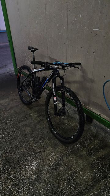 Used Merida Big nine Shimano Deore XT 2025 Mountainbike, Black, 29 — image 7 of 8