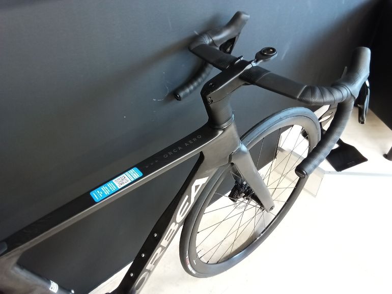 Used Orbea ORCA AERO M30iLTD 2025 2025 Road & Gravel, Black — image 4 of 6