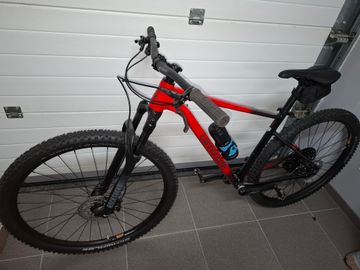 Cannondale Trail SL 3 2023 Mountainbike usato, Nero — immagine 2 di 10