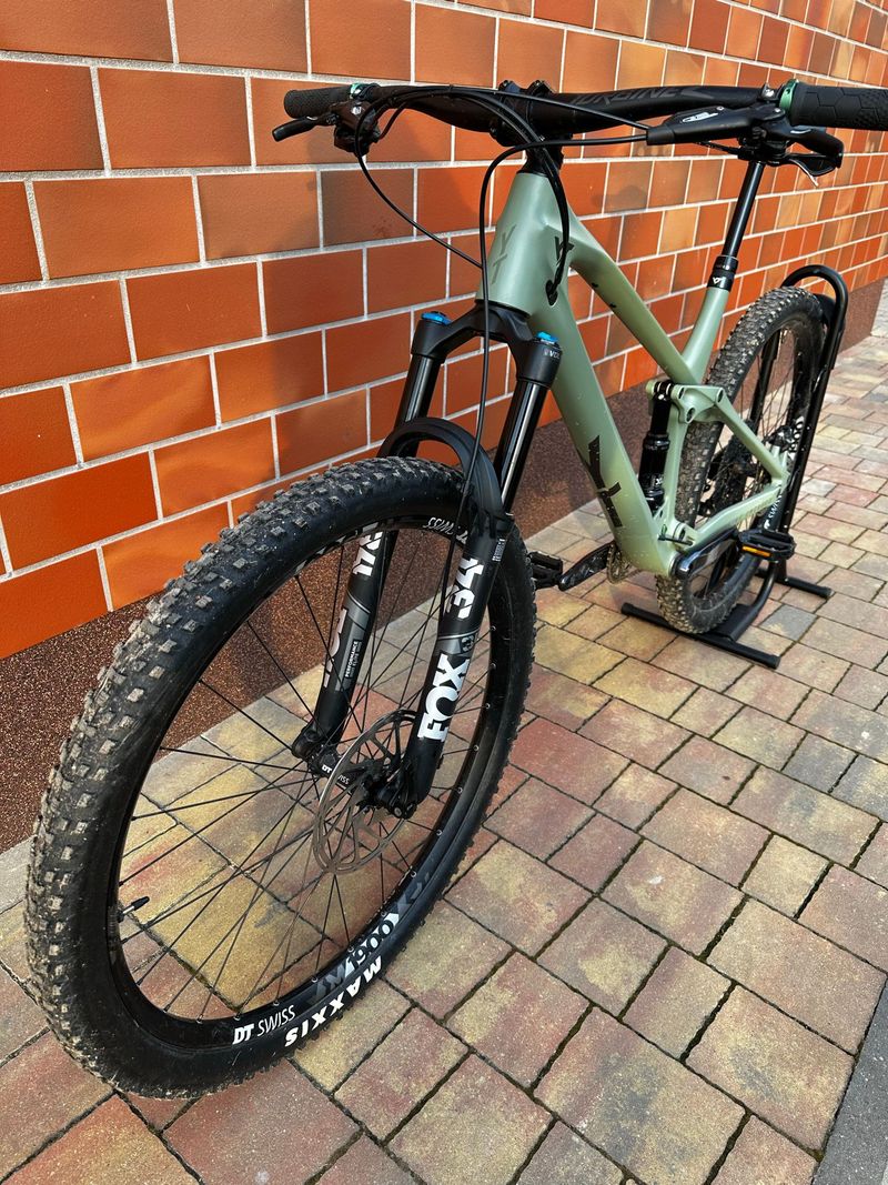 Used YT Industries Izzo CORE 3 29 2022 2022 Mountainbike, Green, 29 — image 8 of 16