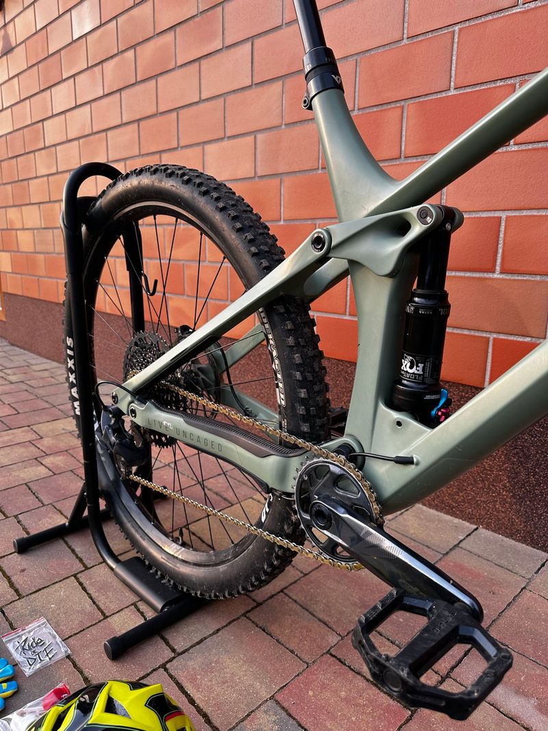 Used YT Industries Izzo CORE 3 29 2022 2022 Mountainbike, Green, 29 — image 15 of 16