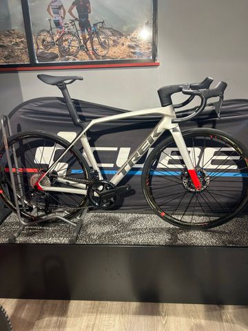 Used Trek Madone SL 7 Gen 8 2025 2025 Road & Gravel