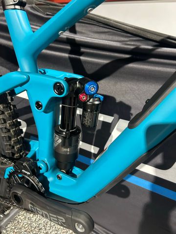 Tweedehands CUBE Stereo Shimano Deore XT 2024 Mountainbike — afbeelding 3 van 11