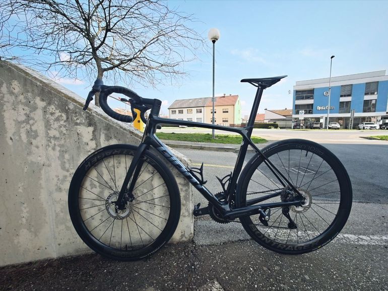 Used Giant Giant TCR Advanced M/L Custom (Ultegra Di2, Aeolus RSL, Berk Ploh, Garmin Rally RS200...) 2023 Road & Gravel — image 9 of 9