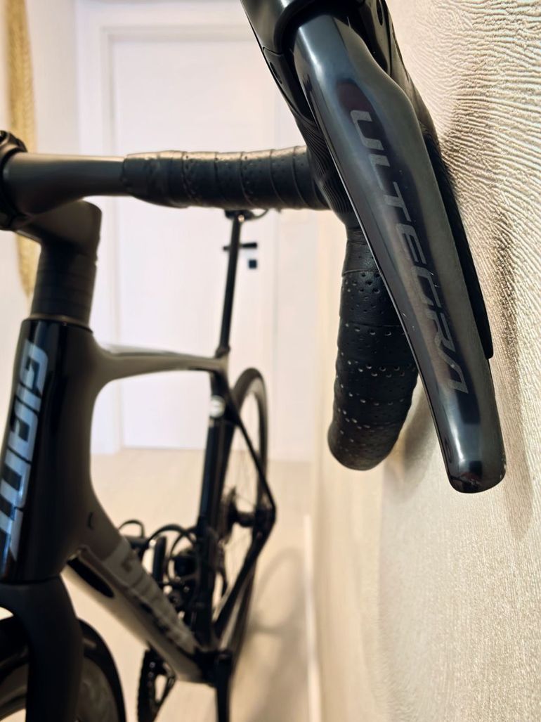 Used Giant Giant TCR Advanced M/L Custom (Ultegra Di2, Aeolus RSL, Berk Ploh, Garmin Rally RS200...) 2023 Road & Gravel — image 2 of 9