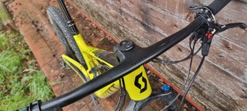 Used Scott Spark RC Comp 2022 2022 Mountainbike, Orange, 29 — image 2 of 4