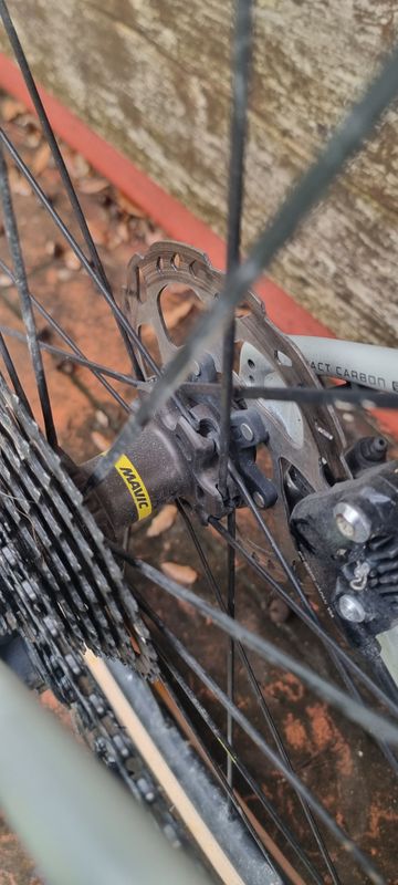Specialized Comp Carbon 2018 2018 Road & Gravel de segunda mano, Blanco — imagen 4 de 5