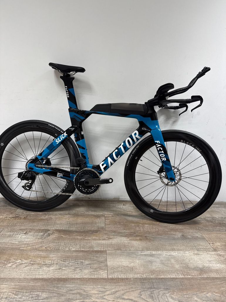 Used Factor SLiCK SRAM Force eTap AXS 2026 Road & Gravel, Blue — image 1 of 5
