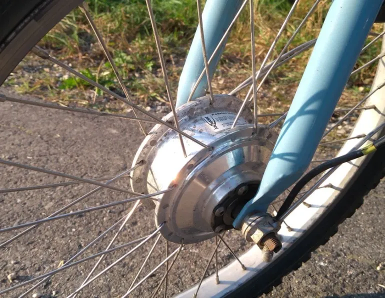 Gebrauchtes Bernds E-Bike Faltrad Kompaktrad Shimano Riemen 2018 Urban, Blau — Bild 2 von 8
