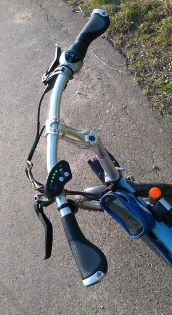 Gebrauchtes Bernds E-Bike Faltrad Kompaktrad Shimano Riemen 2018 Urban, Blau — Bild 6 von 8