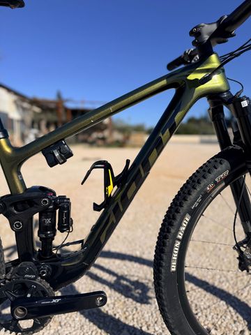 Brugt Giant Anthem Advanced Pro 29 1 2022 2022 Mountainbike — billede 2 af 8