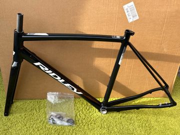 Used Ridley fenix sla Custom Frameset 2023 Road & Gravel, Black — image 3 of 7
