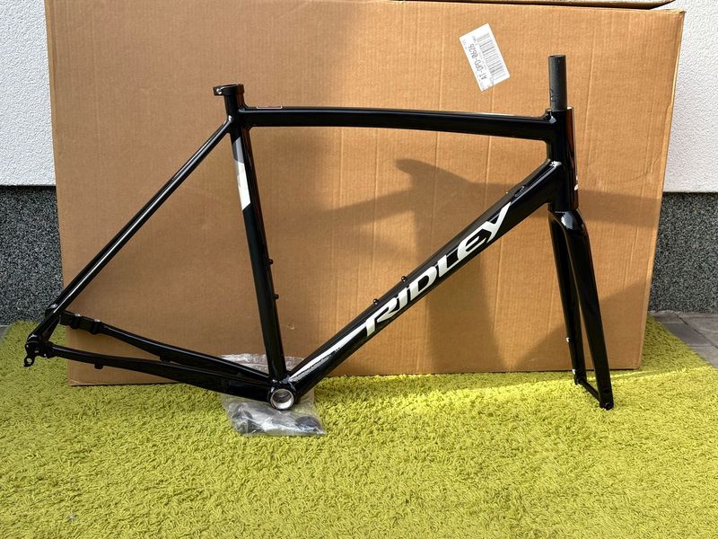 Used Ridley fenix sla Custom Frameset 2023 Road & Gravel, Black — image 2 of 7