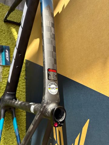 Used Felt FRD Custom Frameset 2024 Road & Gravel, Light Gray — image 7 of 12