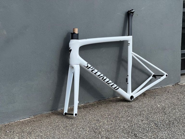 Brugt Specialized Tarmac SL8 Expert - SRAM Force AXS 2026 Frameset 2026 Road & Gravel — billede 4 af 7