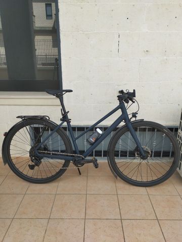 Used Specialized Sirrus Shimano CUES 2025 Urban & Touring