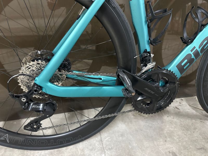 Gebrauchtes Bianchi e-Oltre 105 2025 2025 Road & Gravel, Grün — Bild 3 von 4