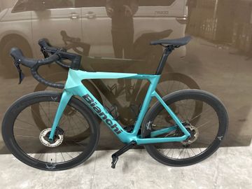 Gebrauchtes Bianchi e-Oltre 105 2025 2025 Road & Gravel, Grün — Bild 4 von 4
