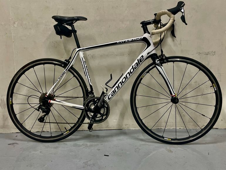 Used Cannondale Synapse Shimano 105 2015 Road & Gravel — image 1 of 11