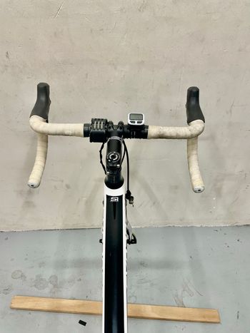 Used Cannondale Synapse Shimano 105 2015 Road & Gravel — image 9 of 11