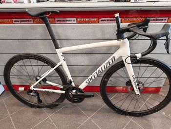 Specialized, Tarmac SL8 Expert - Shimano Ultegra Di2 2025