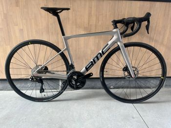 Used BMC Teammachine SLR FIVE 2023 2023 Racefiets & gravel