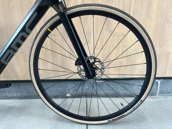 Used BMC Roadmachine FIVE 2023 2023 Road & Gravel, Black — image 5 of 5