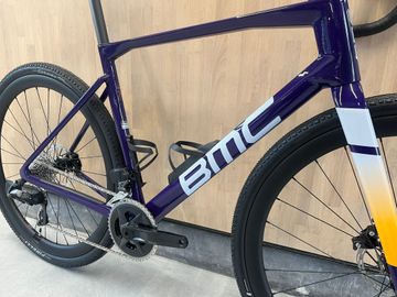 BMC Kaius 01 THREE 2024 2024 Road & Gravel d'occasion — image 2 sur 5